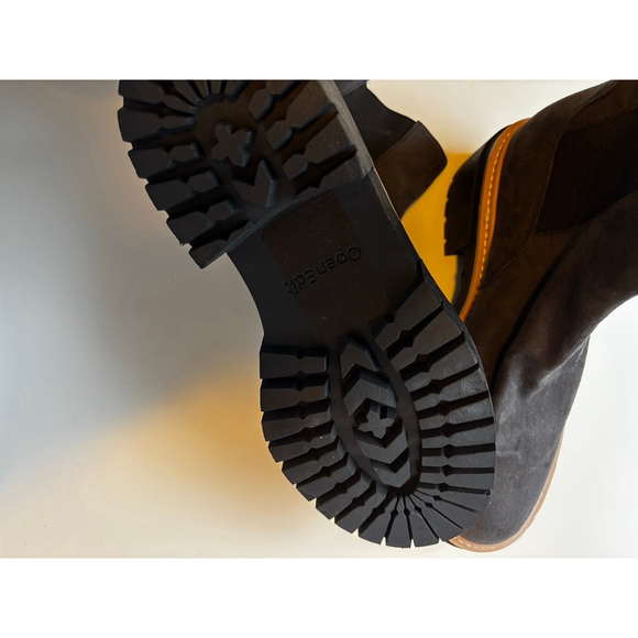 Stylish Gray Ankle Boots for Women - Picture 5 of 5